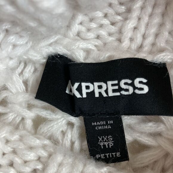 EXPRESS XXSP White Oversized Slouchy Cropped Turtleneck Sweater - Picture 3 of 9
